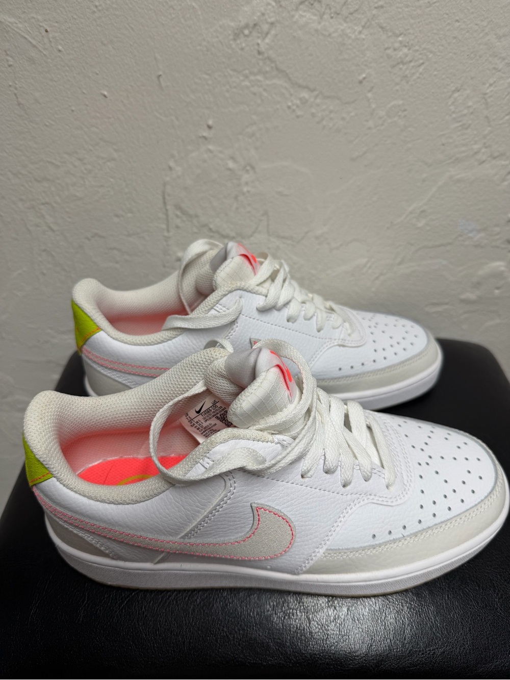 Nike Women's White Low-Top Sneakers with Pink Stitching and Lime Heel - Picture 11 of 12